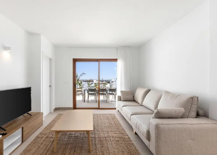 Altos Blanca 8a By Escape * Playa Blanca (Lanzarote)