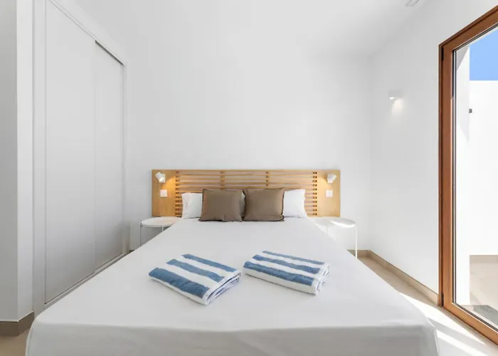 Altos Blanca 8a By Escape *