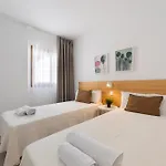 Altos Blanca 8a By Escape Vila *